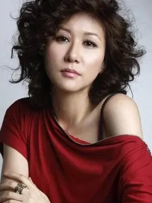 Yoon Ye Hee
