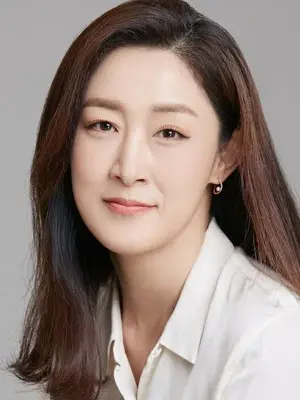 Kim Seon Hwa