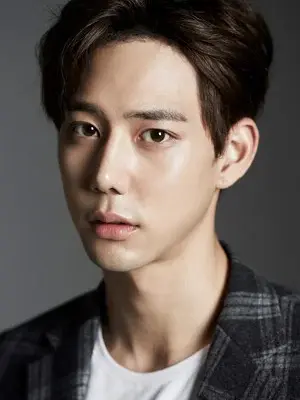 Jin Ju Hyung