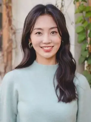 Kang Da Hyun