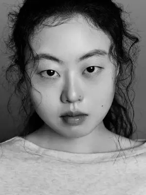 Lee Hwa Won
