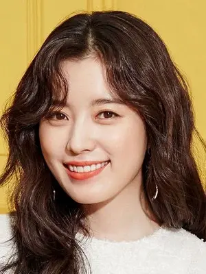 Han Hyo Joo