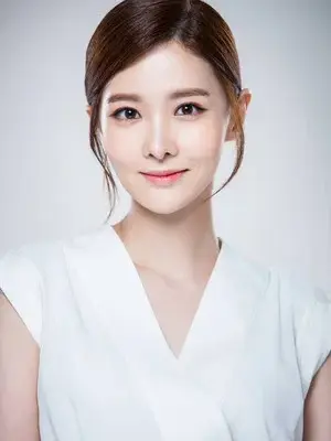 Kim Yoo Ri