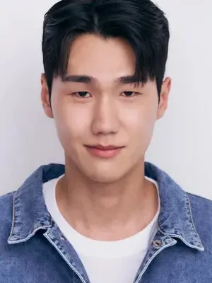 Lee Young Kyo