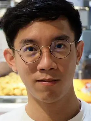 Dew Thanapol Chaowanich