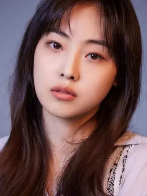 Jeon So Nee