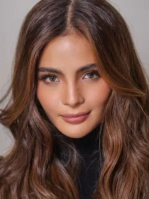 Lovi Poe