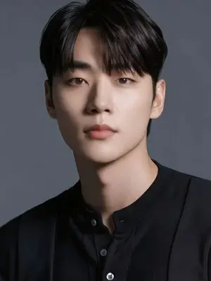 Lee Min Jae