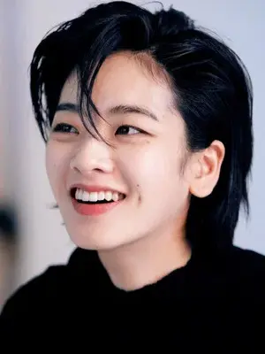 Lee Joo Young