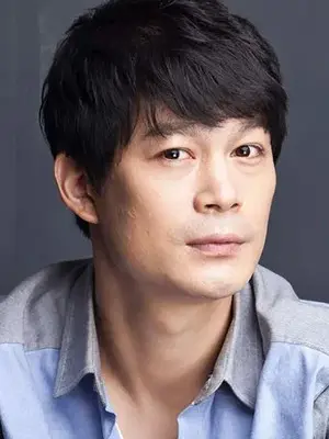Han Chul Woo