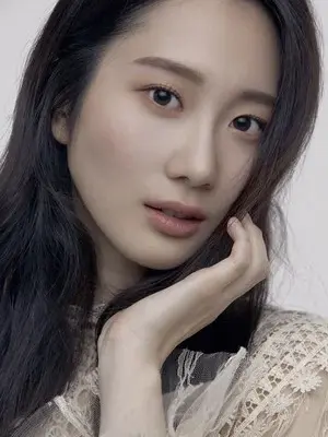 Chae Seo Eun