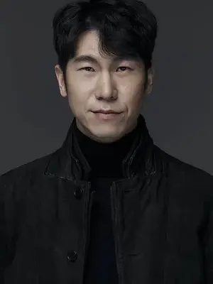 Kim Eun Woo