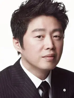 Kim Hee Won