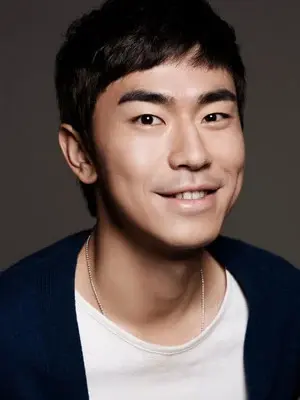 Lee Si Eon