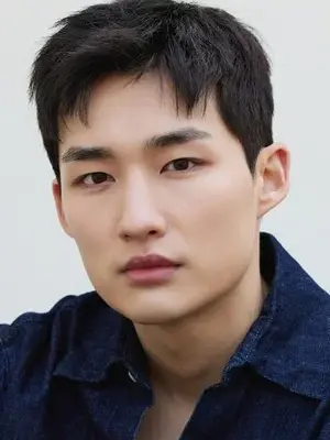 Kwon Ji Woo