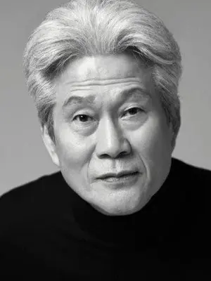 Lee Do Kyung