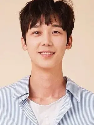 Yoon Jong Hoon