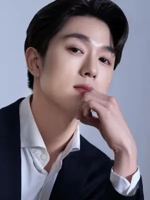 Joo Kwang Hyun
